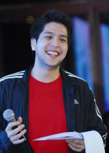 6775_1128446423662_1602262654_30340740_4118496_n